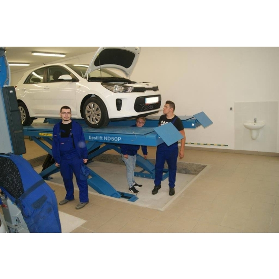 Podnośnik nożycowy diagnostyczny podposadzkowy Bestlift ND50P